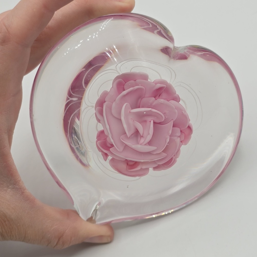 Vintage Dynasty Gallery Heart Shape w/Pink Rose Paperweight Cottagecore